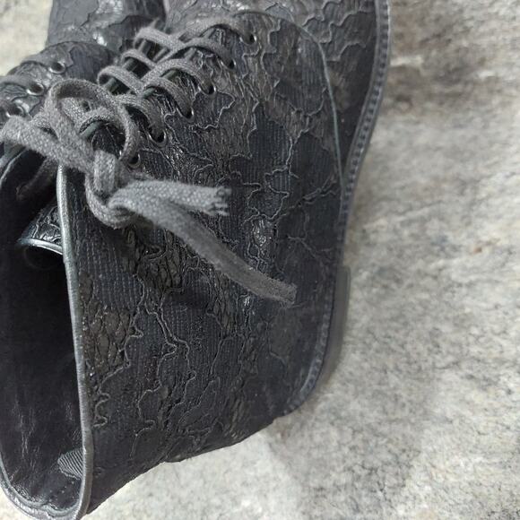 Saint Laurent Lolita Boot Women's Black Lace Leather Size EU 40 US 9 416360 Goth - Picture 10 of 10